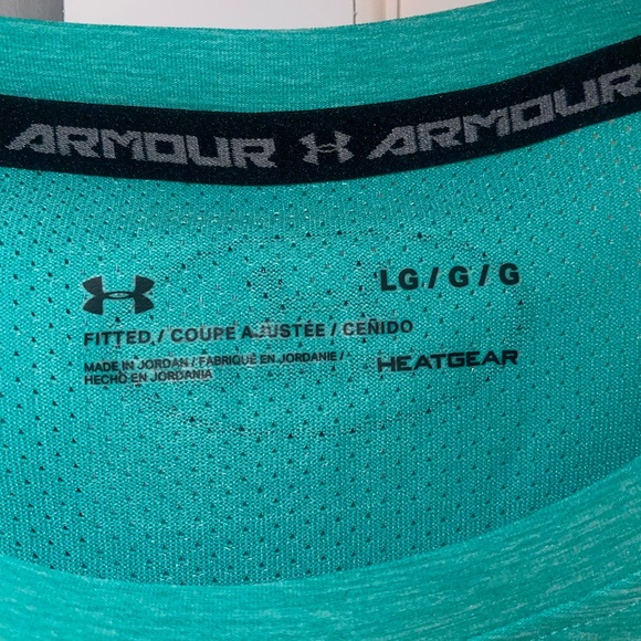 Men’s Under Armour Fitted Athletic Tee - Picture 2 of 3